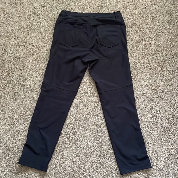 Mens Lululemon ABC pants - Picture 2 of 3